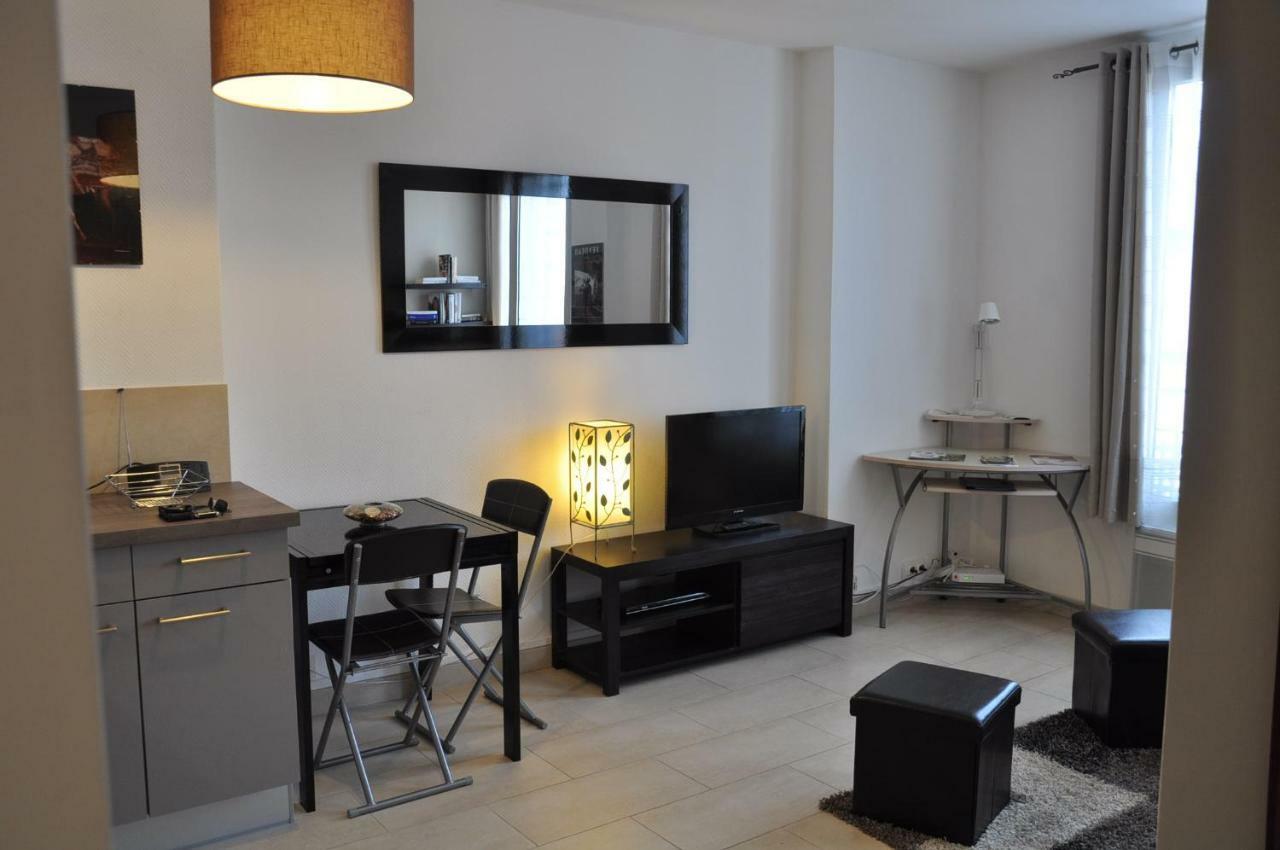 Charmant Studio Tout Proche Du Port Ницца Экстерьер фото